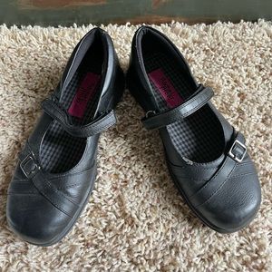 Rachel Shoes “Marina”Girls Black shoes.  Size 3
